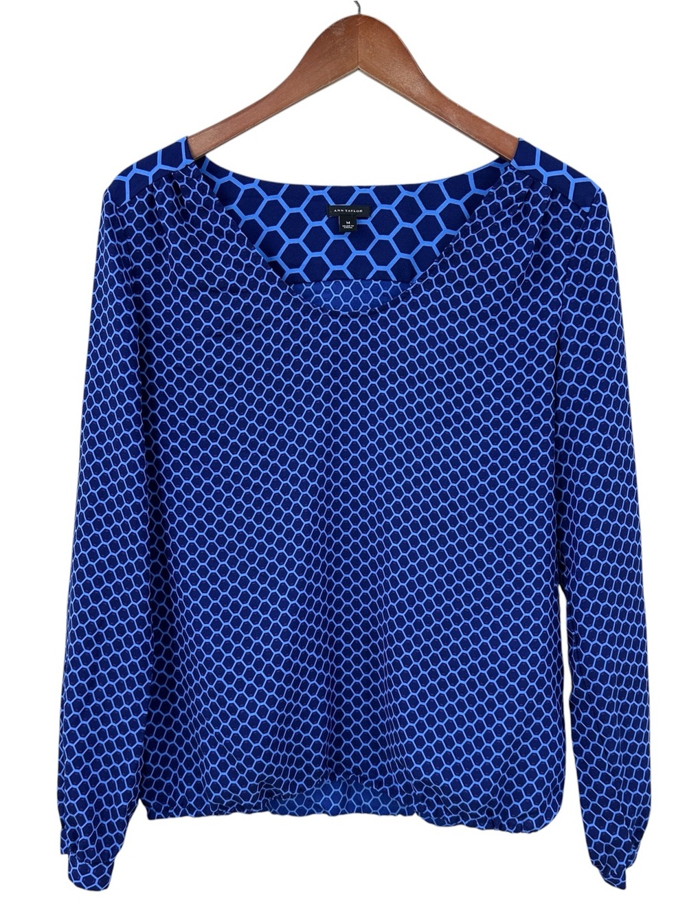 Ann Taylor Blue Honeycomb Print Long Sleeve Blouse
